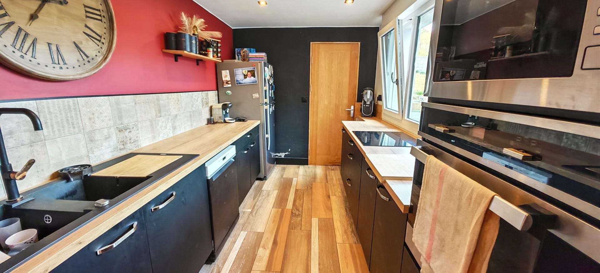 Maison à vendre, 105m², Saint-Léonard