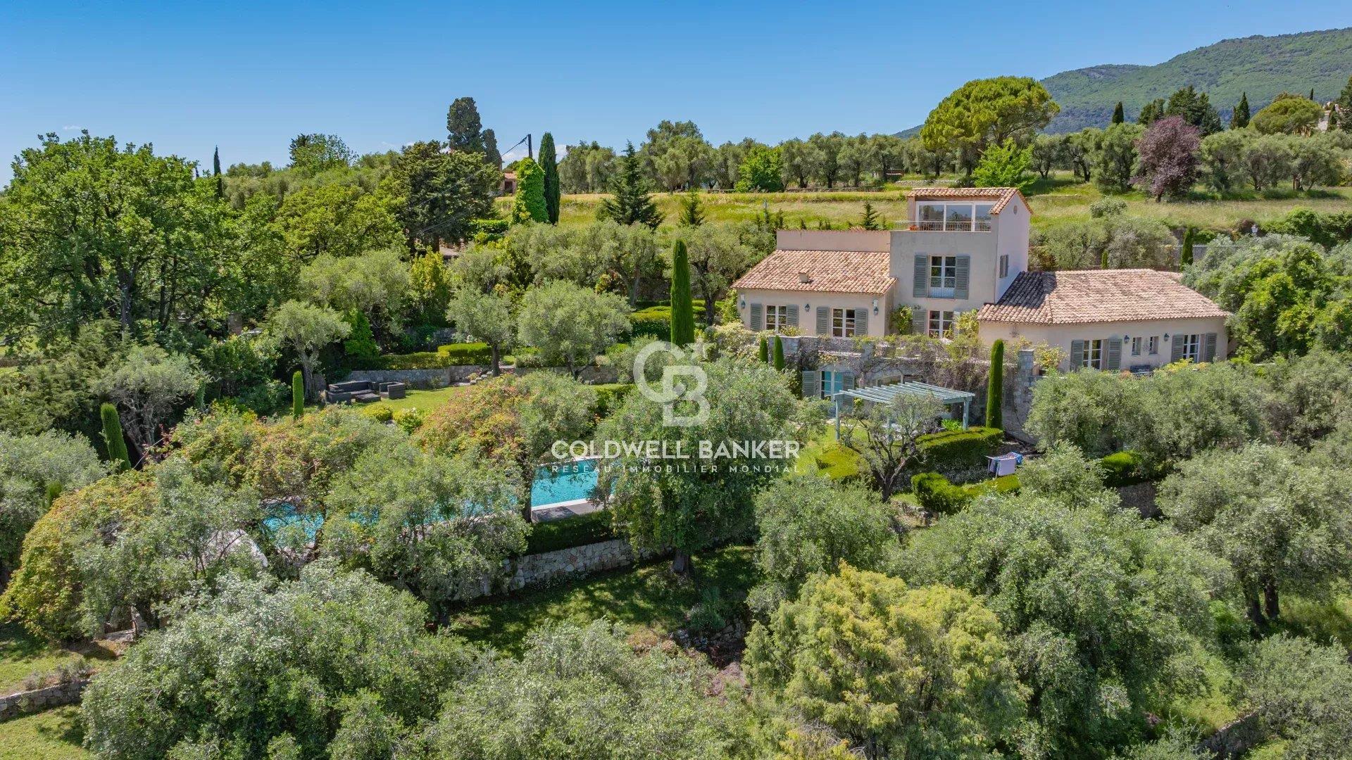 Maison à vendre, 340m², Valbonne