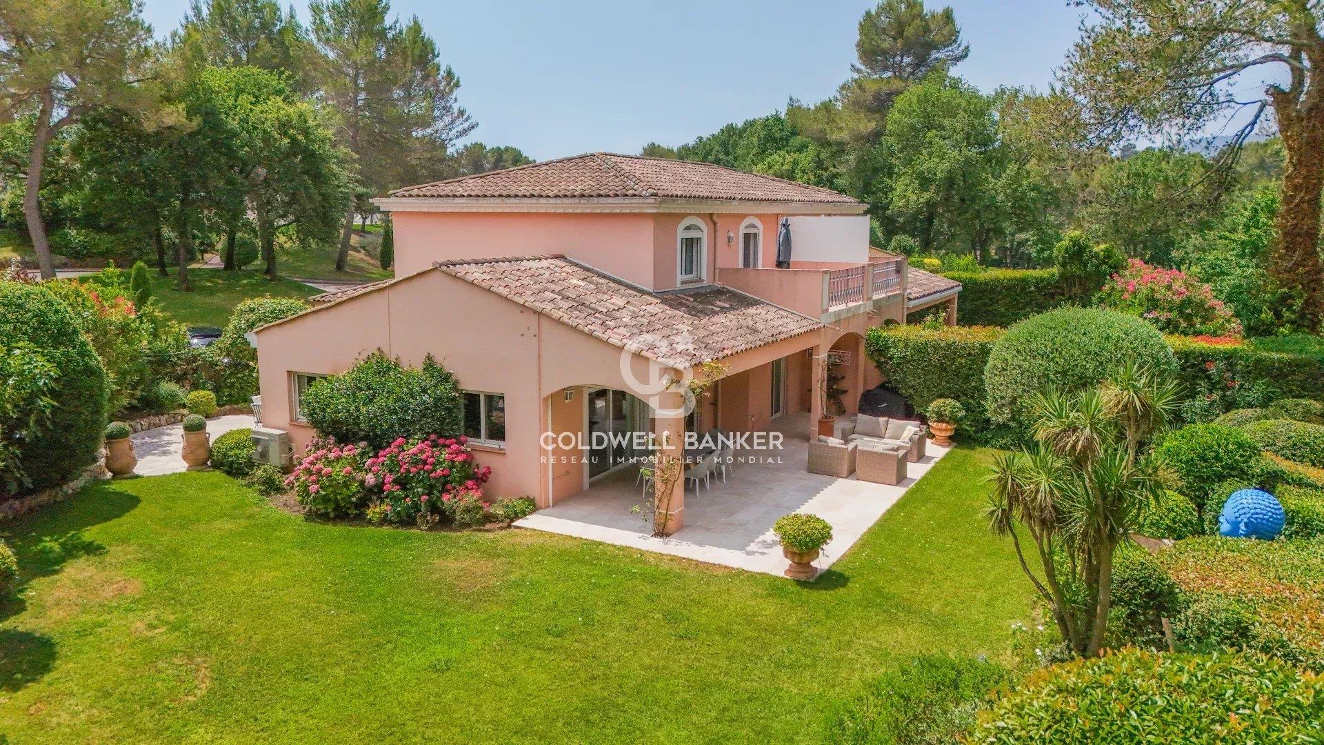 Maison à vendre, 125m², Mougins