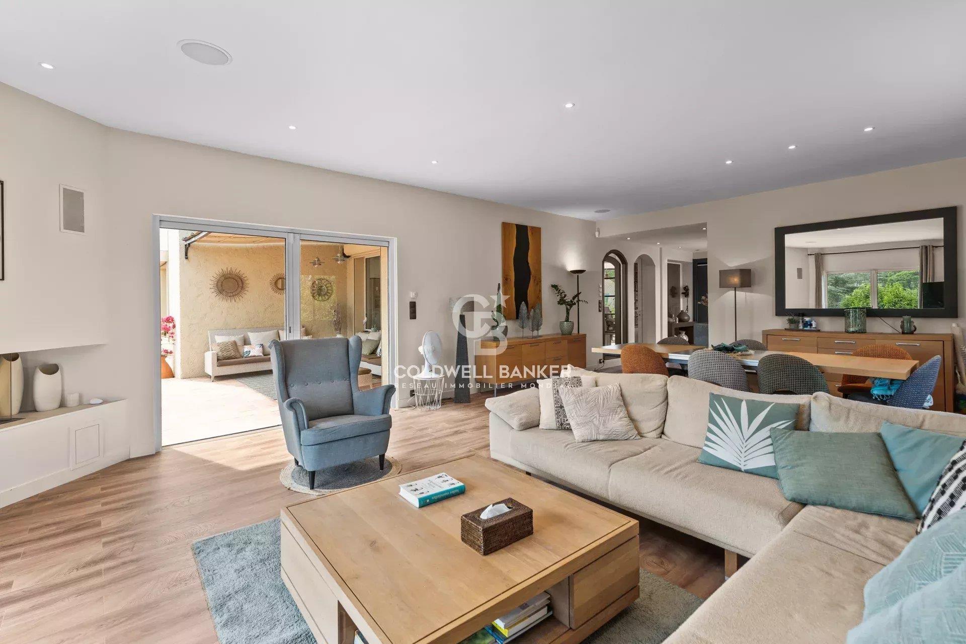 Maison à vendre, 181m², Mougins