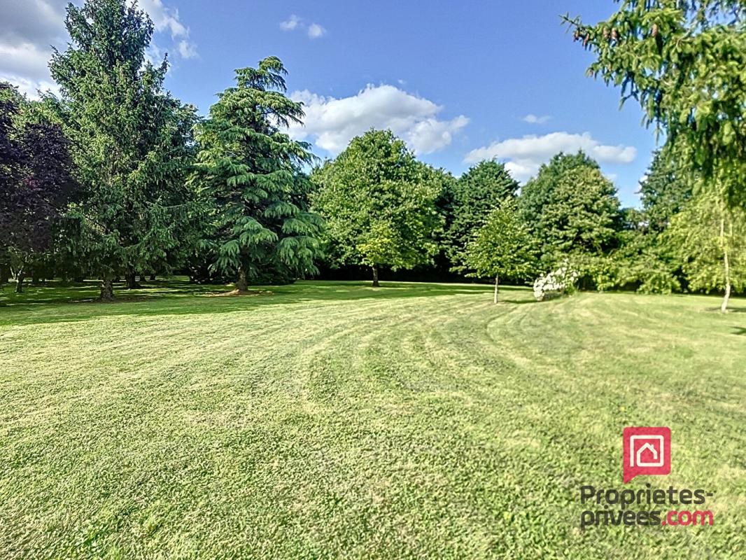 Maison à vendre, 160m², Saint-Cosme-en-Vairais