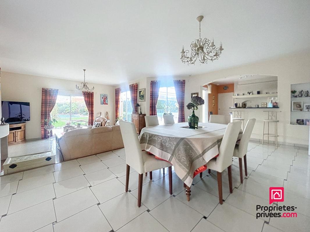 Maison à vendre, 230m², Mamers