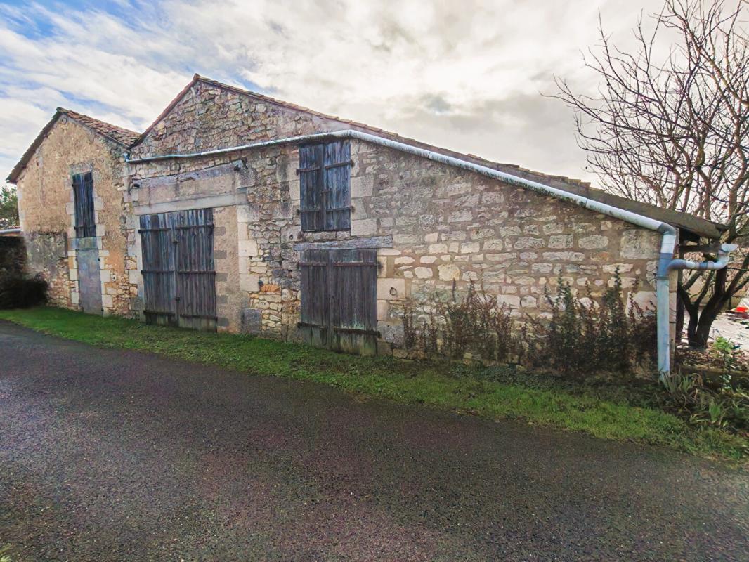 Maison à vendre, 169m², Lavoux