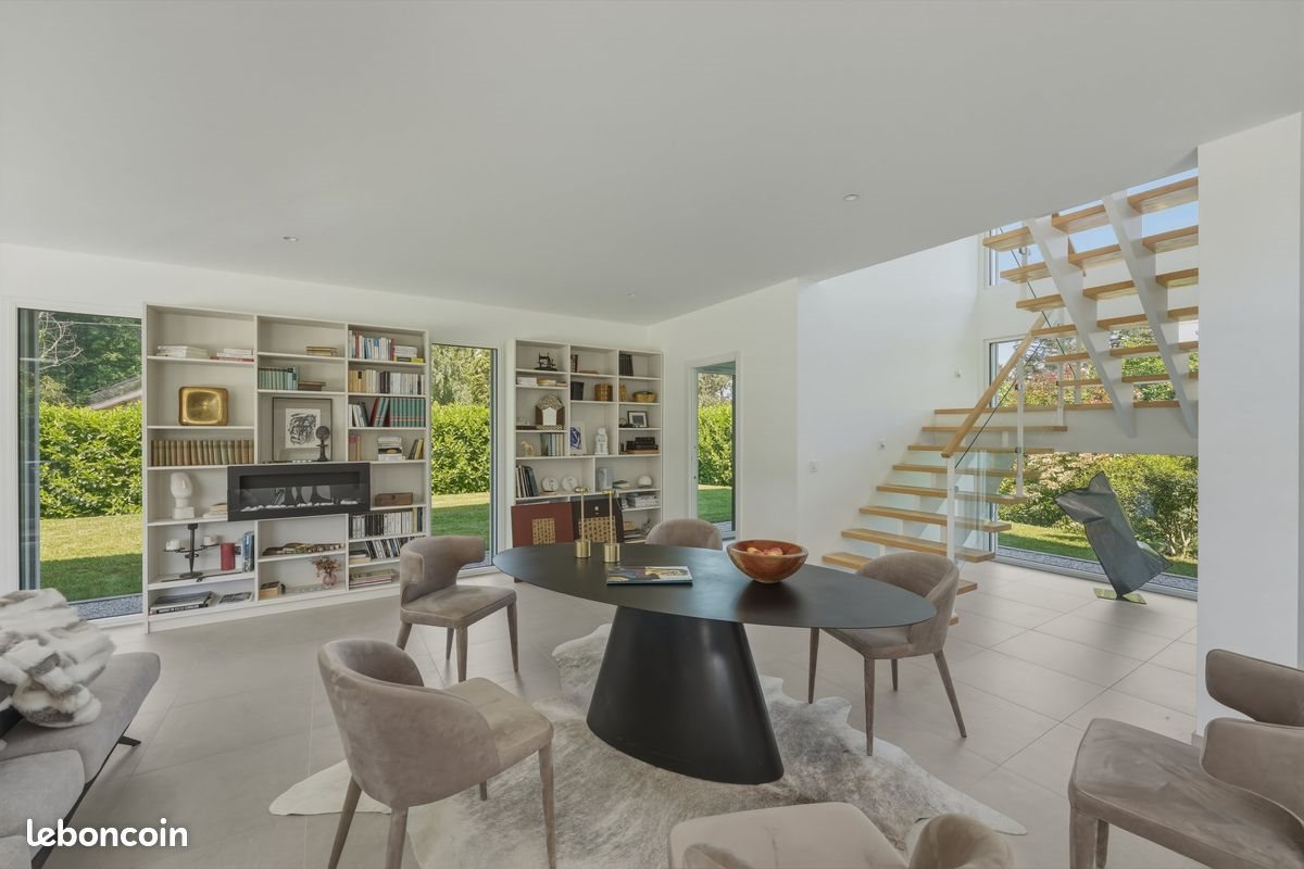 Maison à vendre, 191m², Sciez