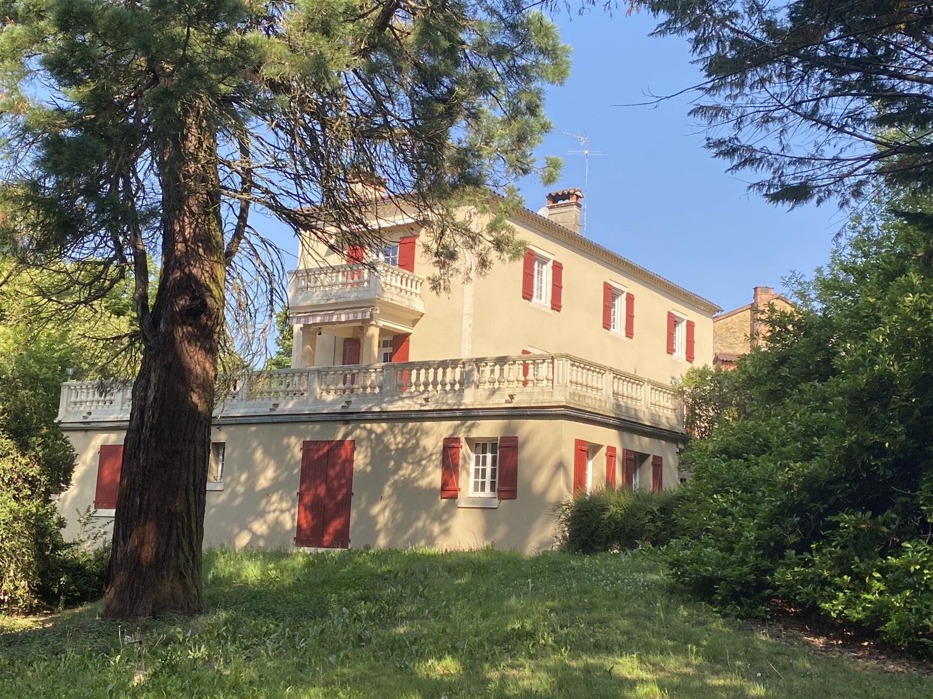 Maison à vendre, 233m², Saint-Céré