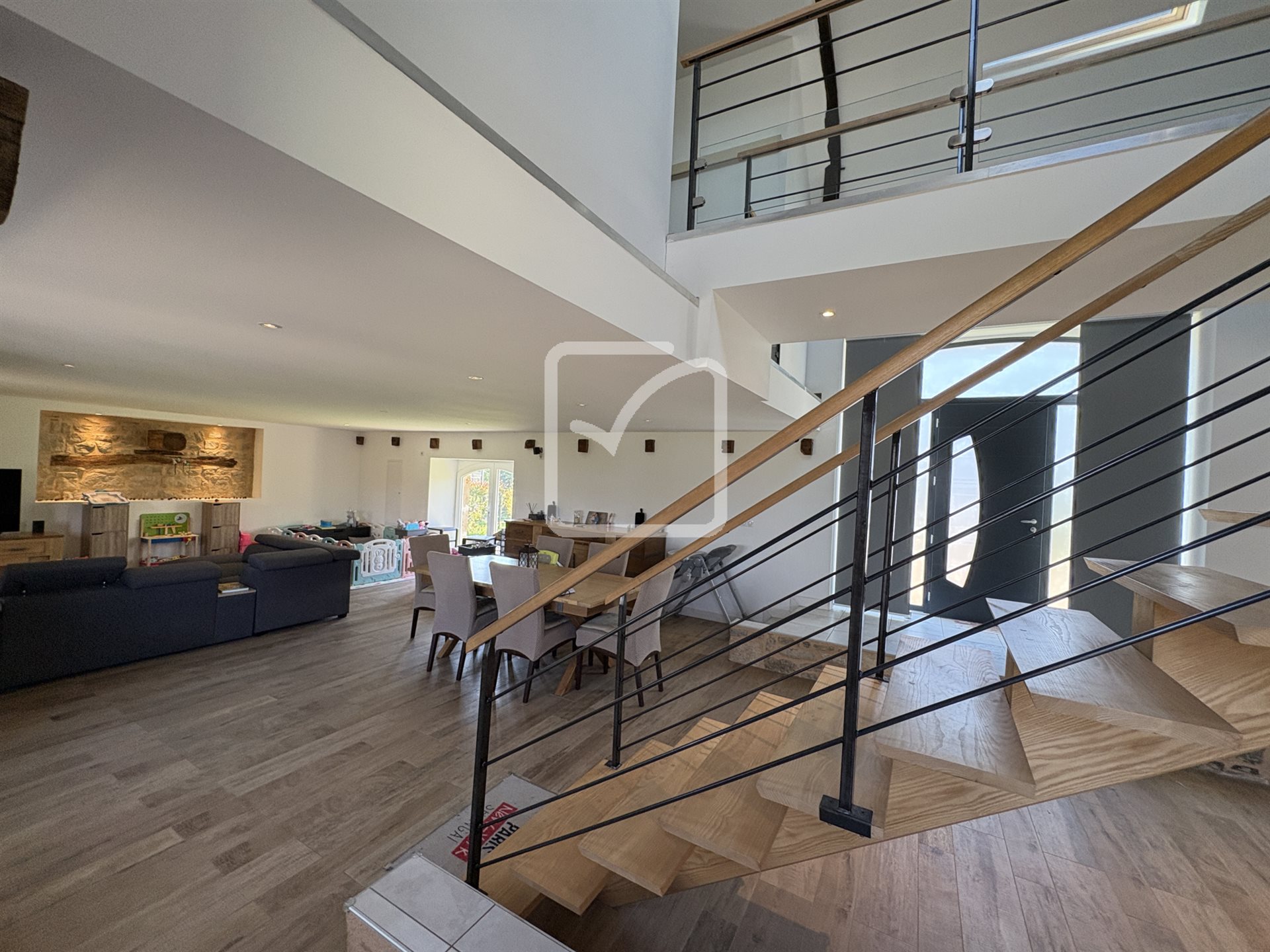Maison à vendre, 192m², Végennes