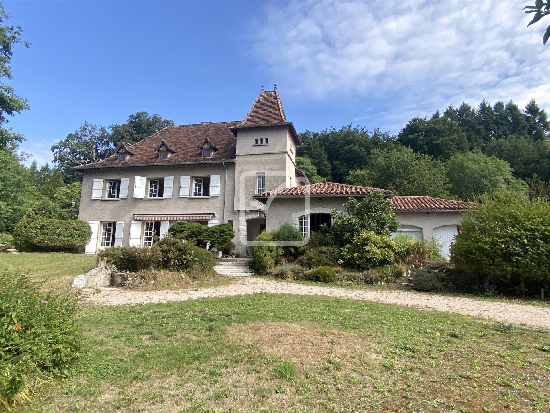 Maison à vendre, 250m², Latronquière