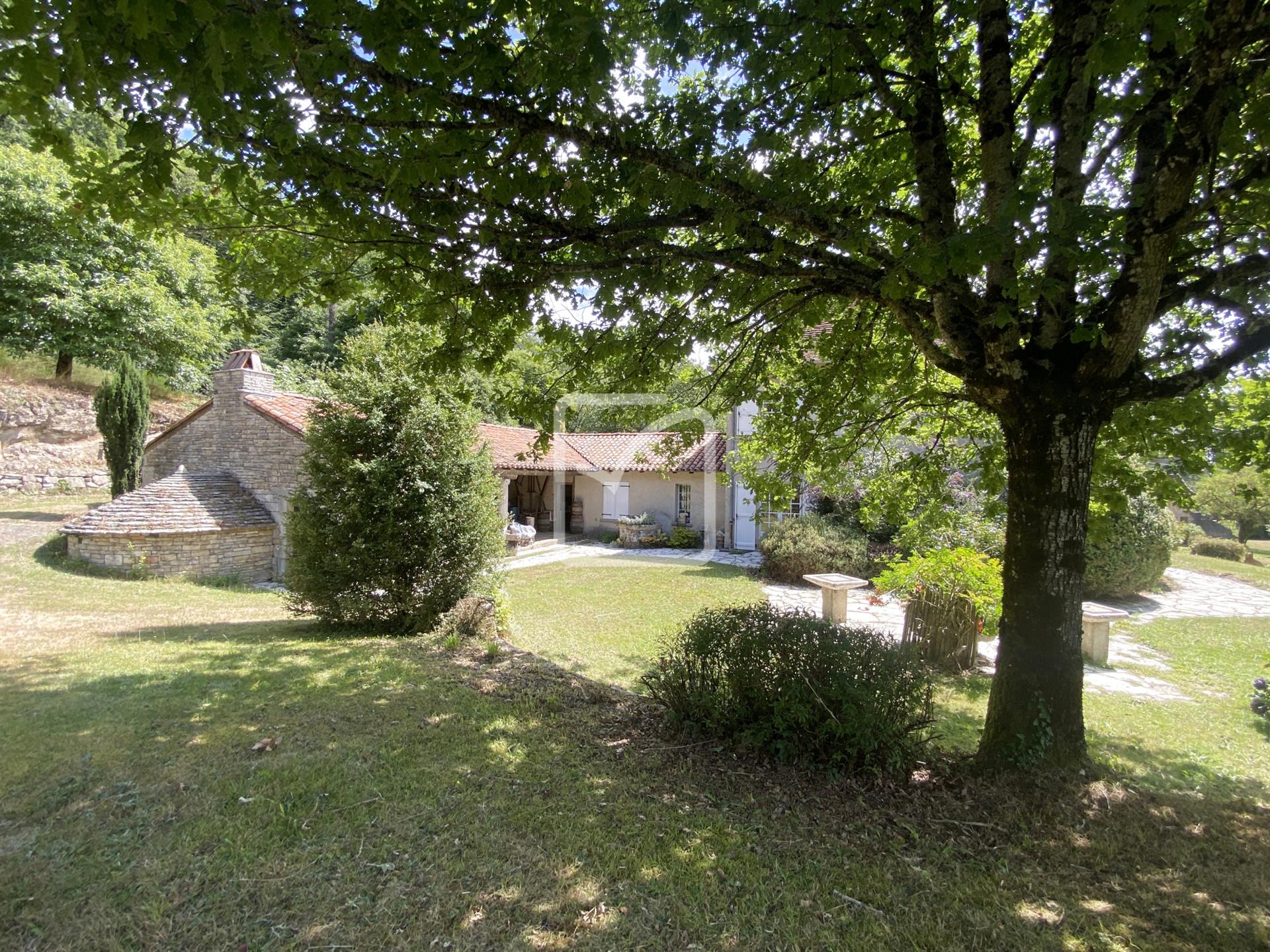 Maison à vendre, 250m², Latronquière