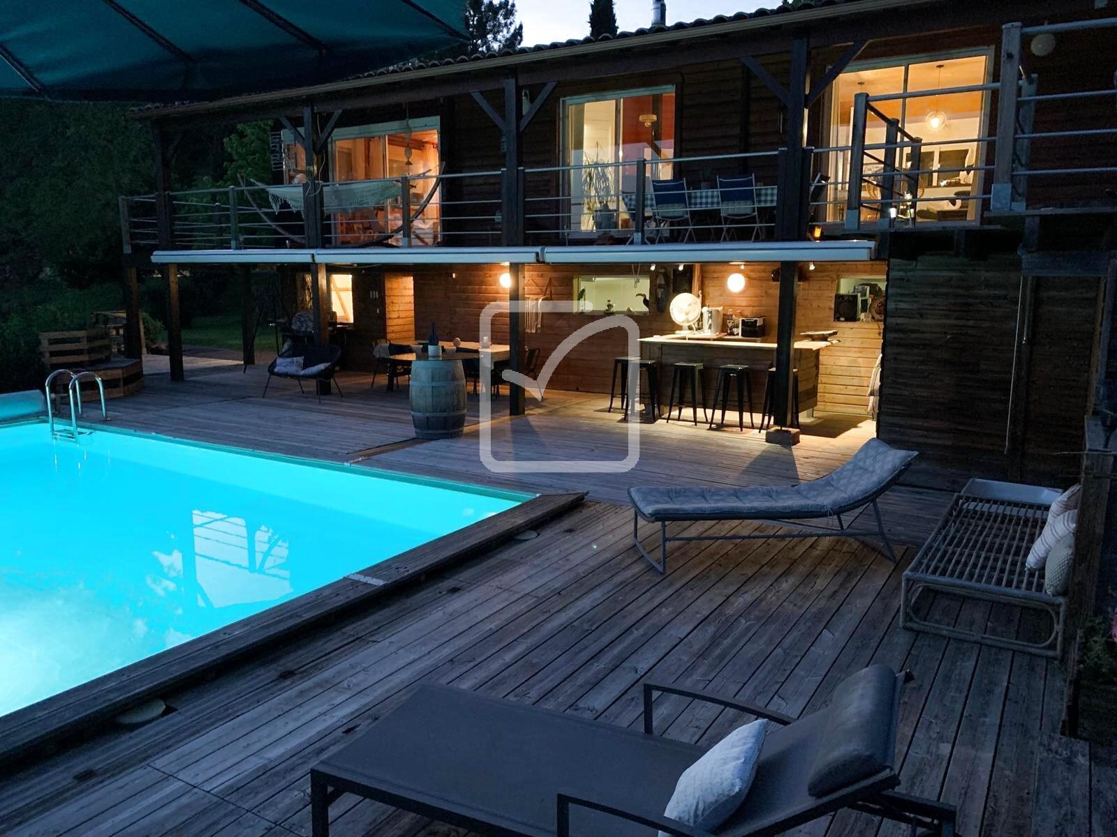 Maison à vendre, 203m², Belmont-Bretenoux
