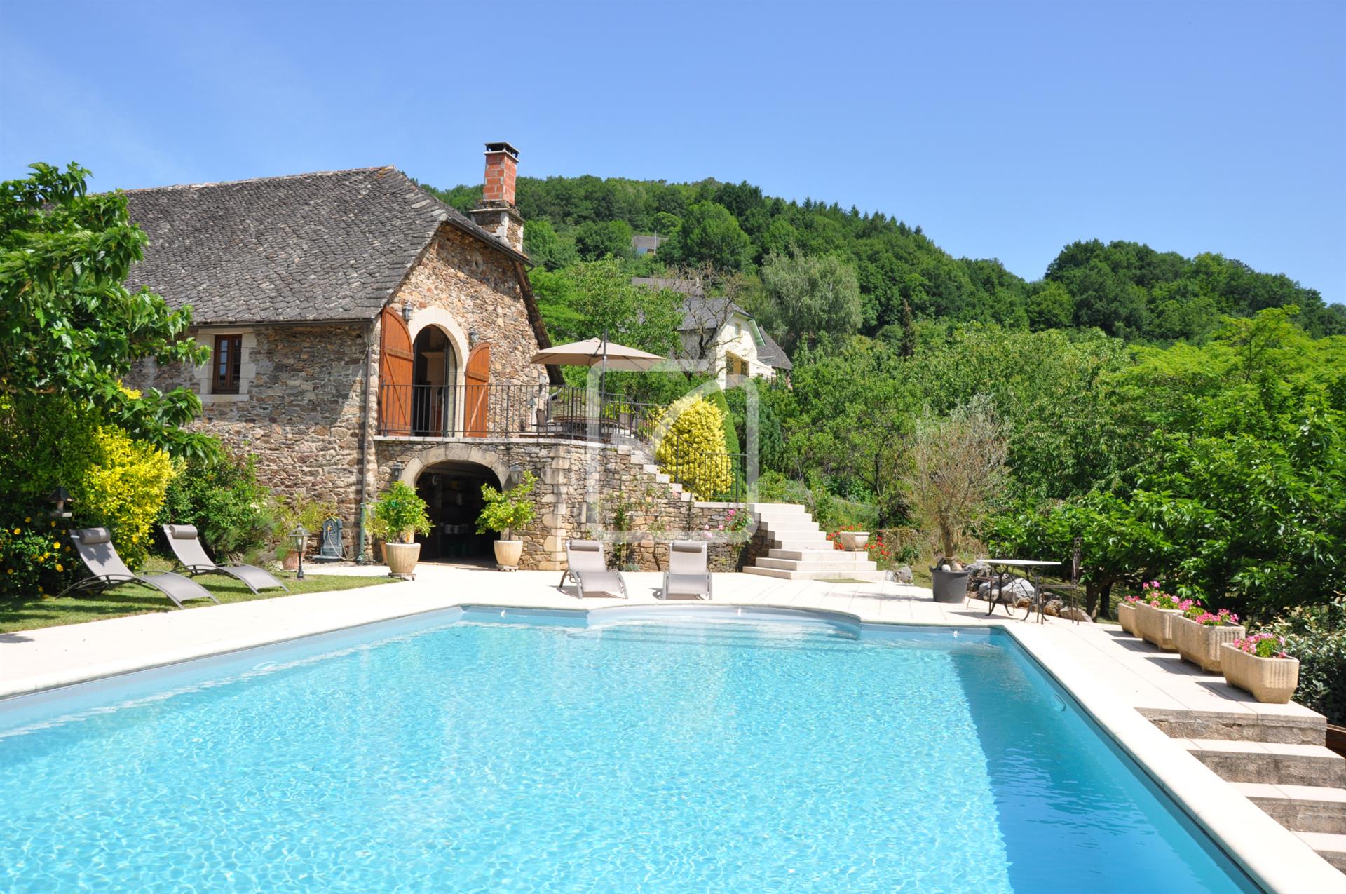 Maison à vendre, 298m², Laval-de-Cère