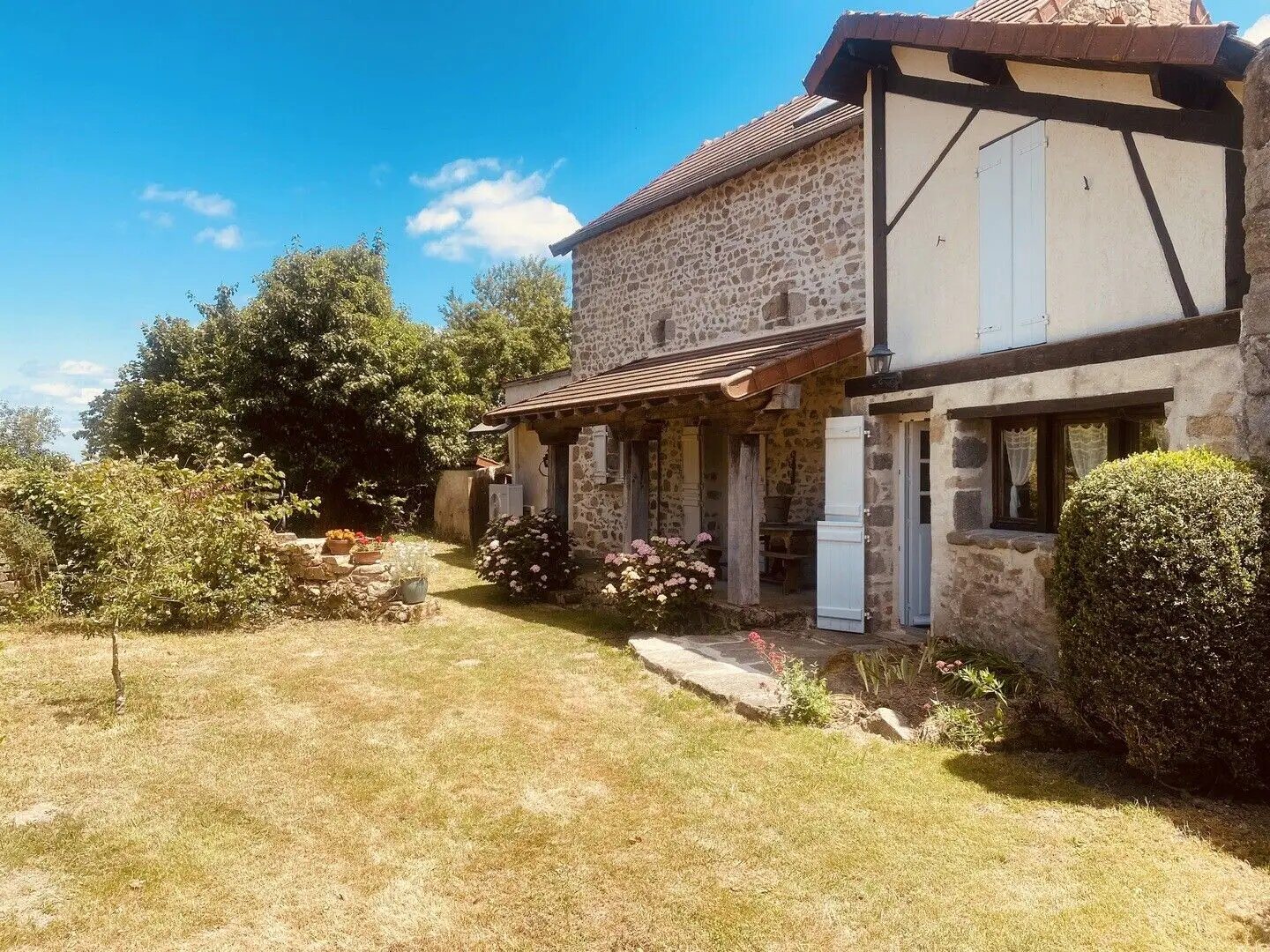 Maison à vendre, 147m², Sainte-Thérence