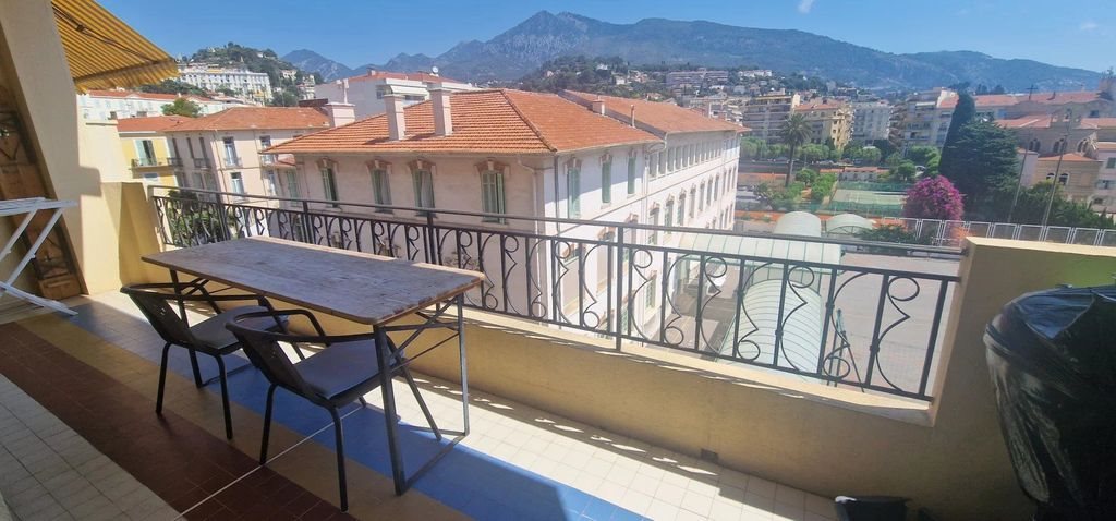 Appartement à vendre, 76m², Menton