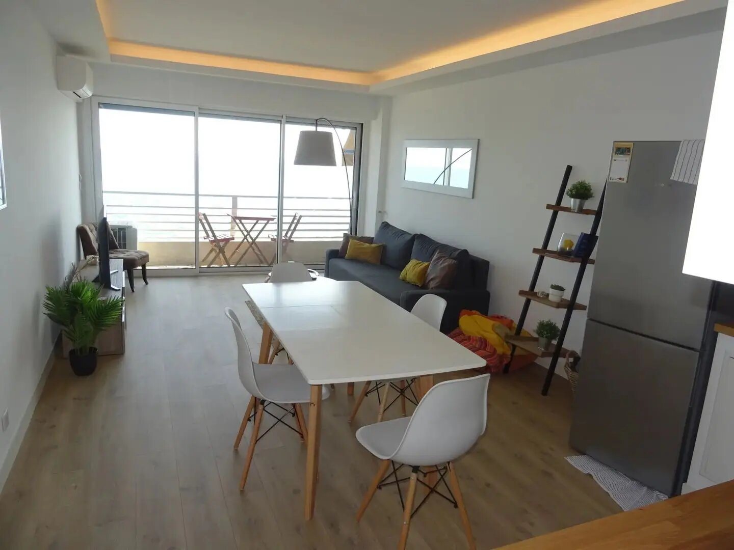 Appartement à louer, 72m², Menton