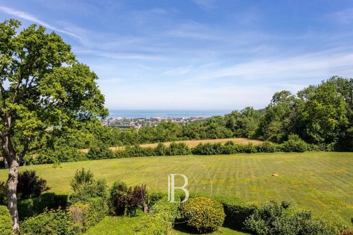 Appartement 5 pièces 128 m² · à Deauville · 128 m² · 850 000 €