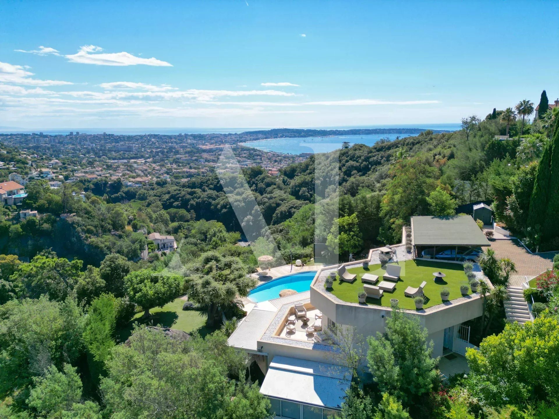Maison à vendre, 280m², Golfe-Juan
