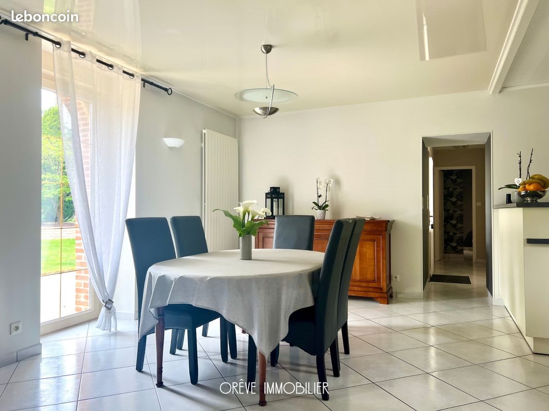 Maison à vendre, 138m², Guignen