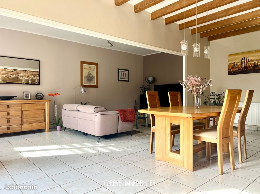 Maison à vendre, 143m², Noyal-Châtillon-sur-Seiche