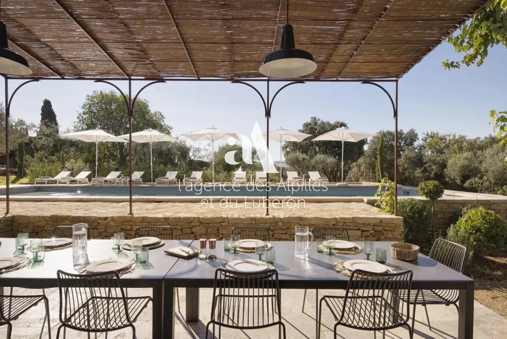 Maison à louer, 423m², Gordes