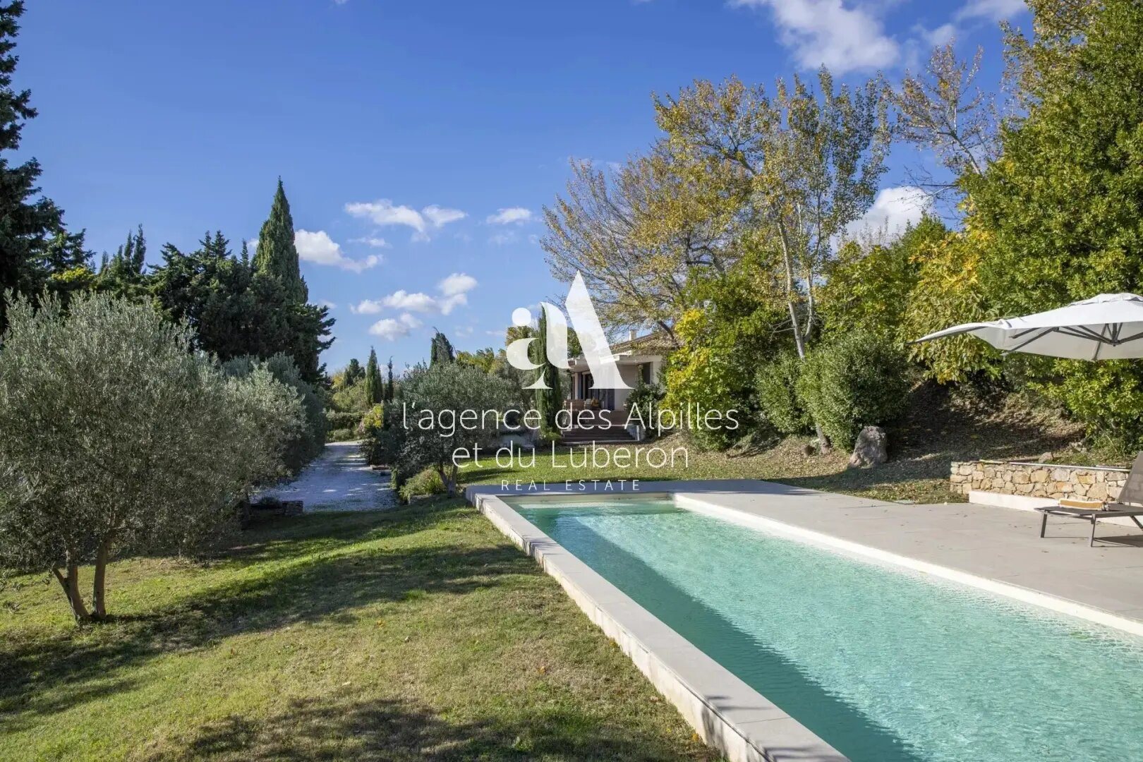 Maison à louer, 250m², Maussane-les-Alpilles
