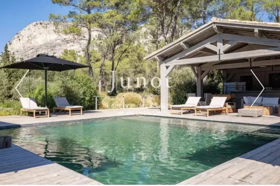 Maison à louer, 200m², Saint-Rémy-de-Provence