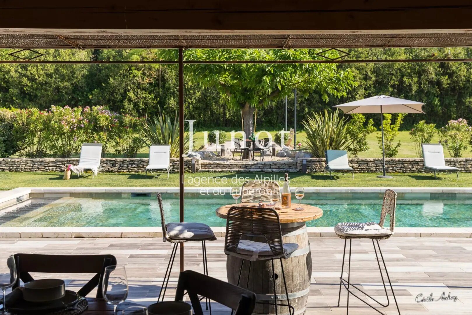 Maison à louer, 210m², Saint-Rémy-de-Provence