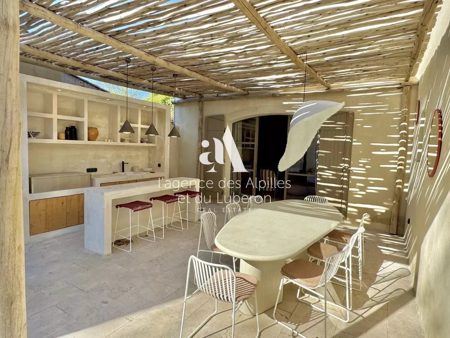 Maison à louer, 150m², Saint-Rémy-de-Provence