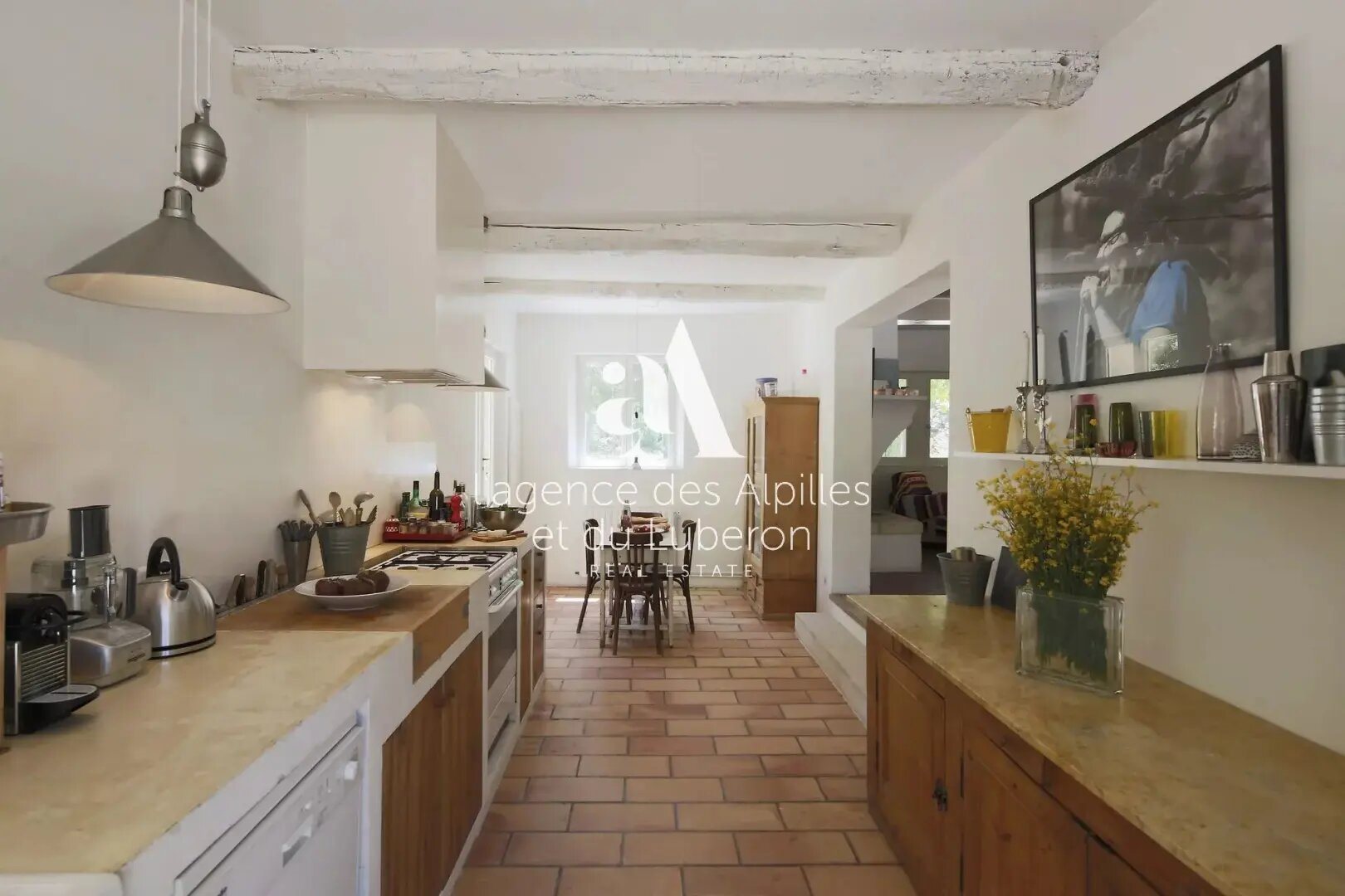 Maison à louer, 300m², Saint-Rémy-de-Provence