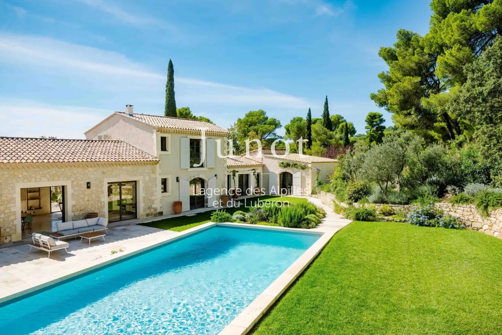 Maison à louer, 400m², Maussane-les-Alpilles