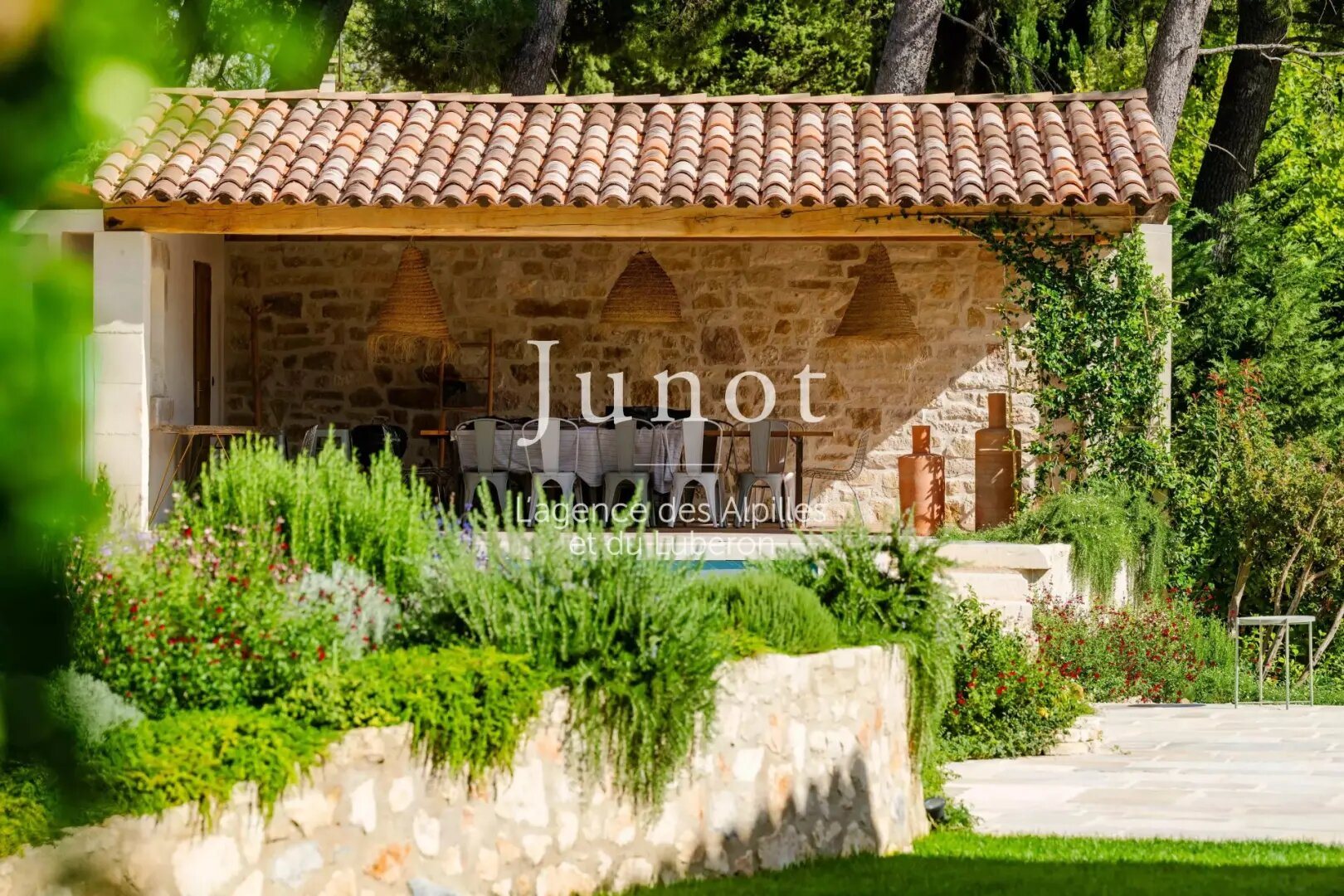 Maison à louer, 400m², Maussane-les-Alpilles
