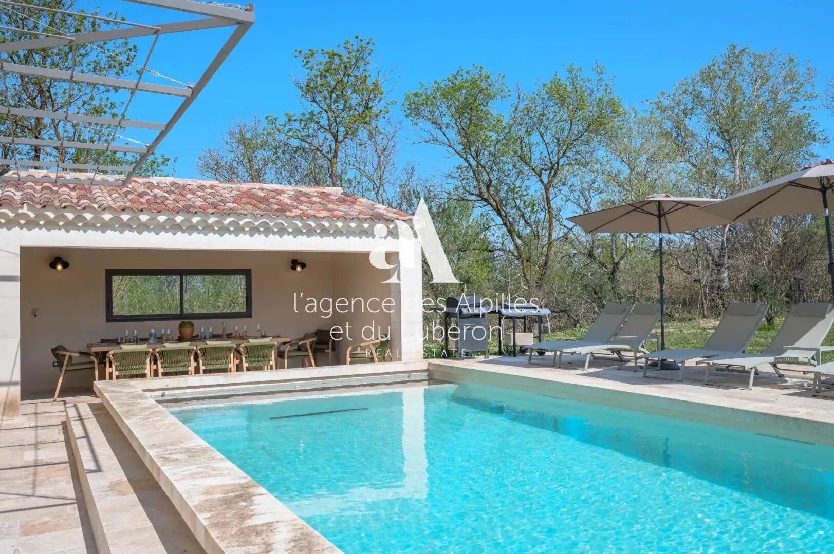 Maison à louer, 250m², Maussane-les-Alpilles