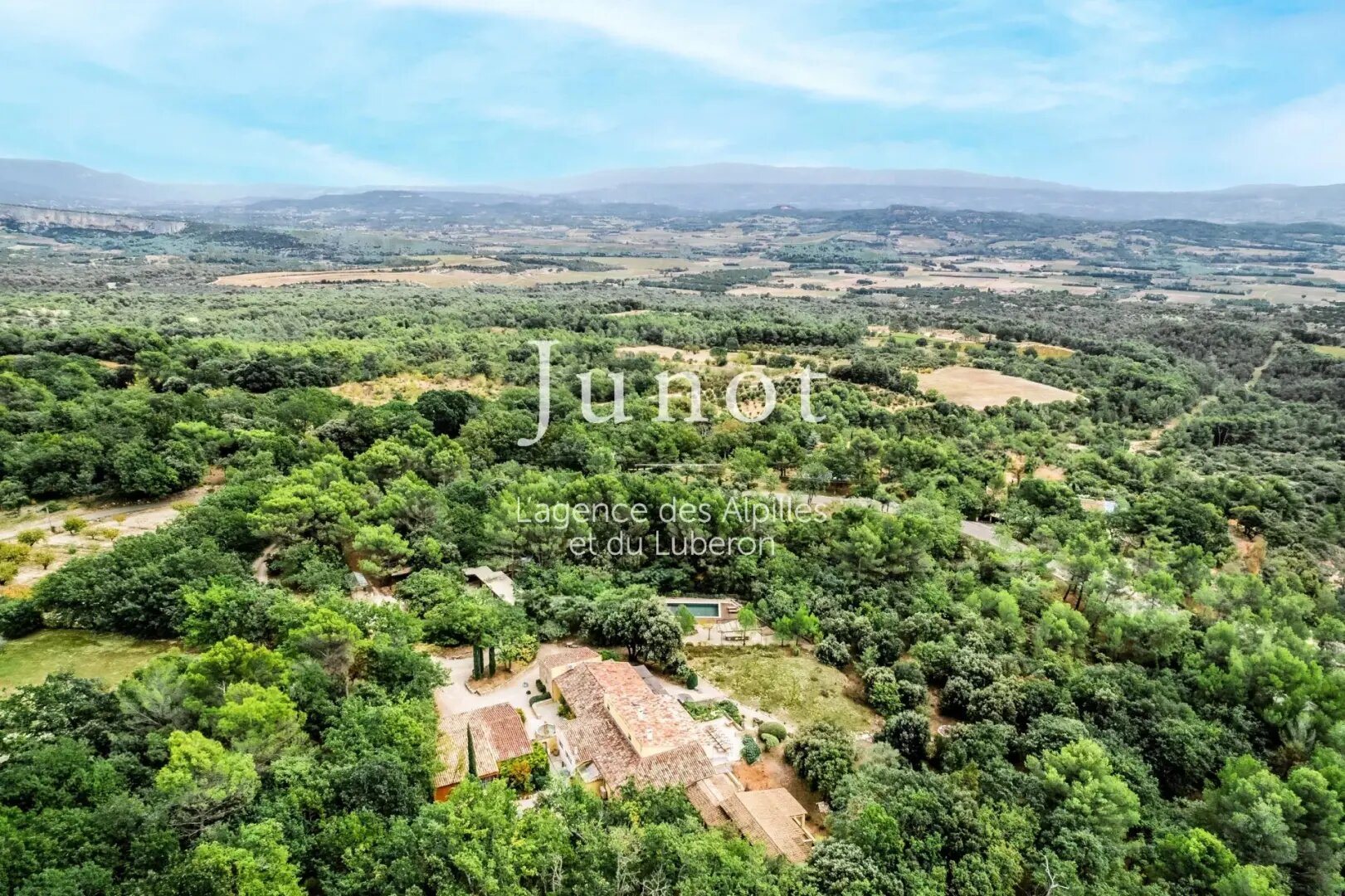 Maison à louer, 410m², Gordes