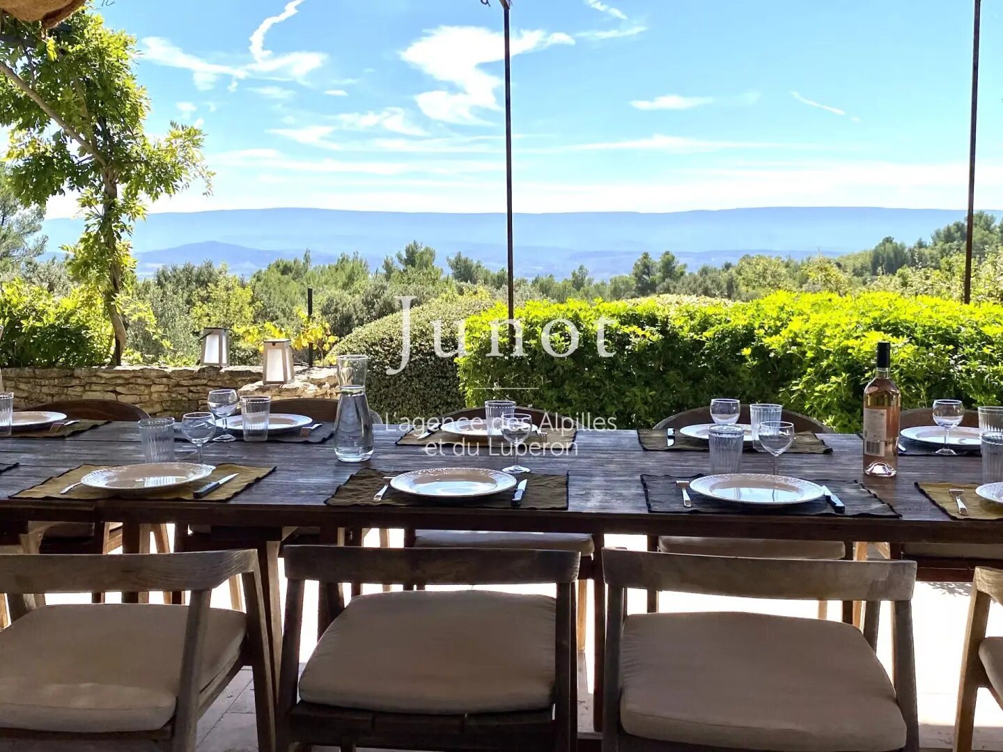 Maison à louer, 410m², Gordes
