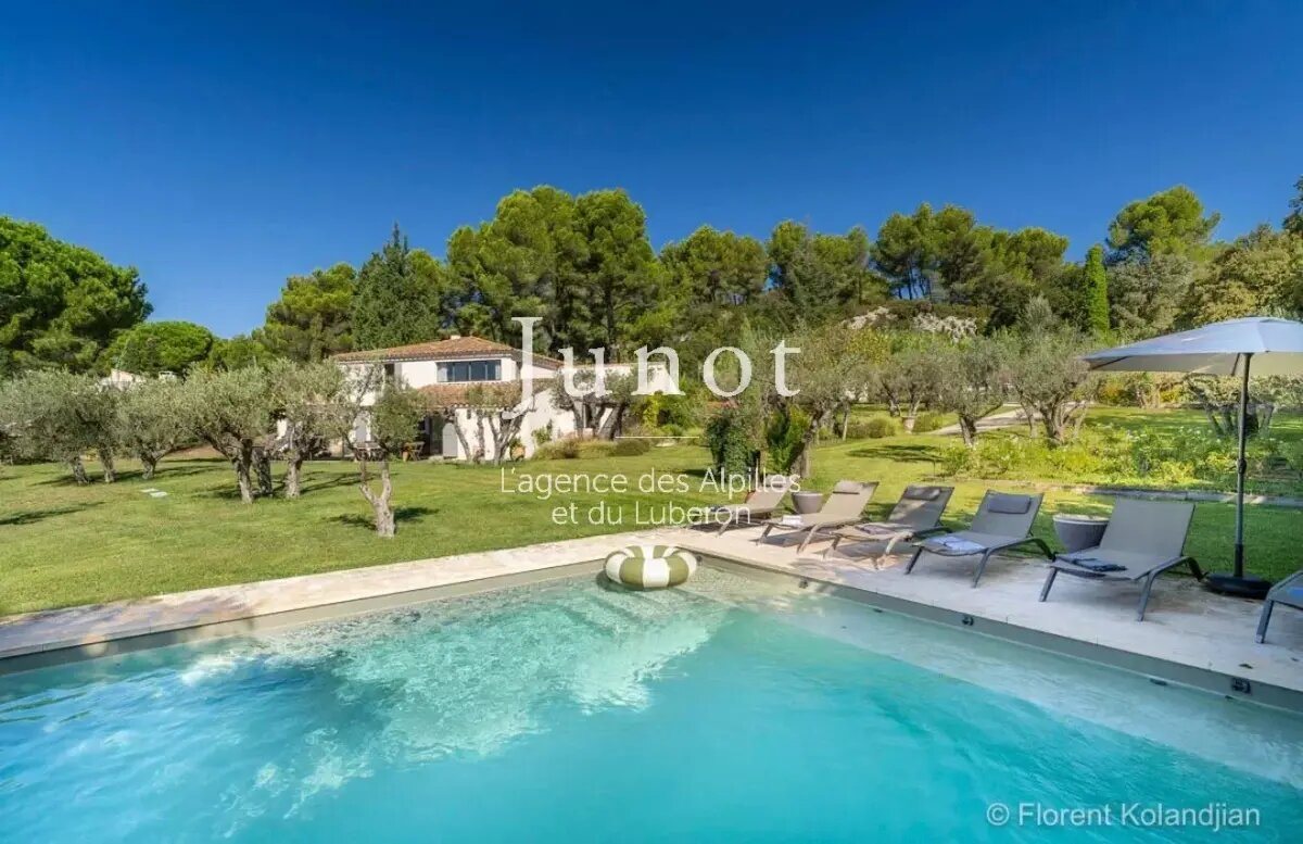 Maison à louer, 300m², Maussane-les-Alpilles