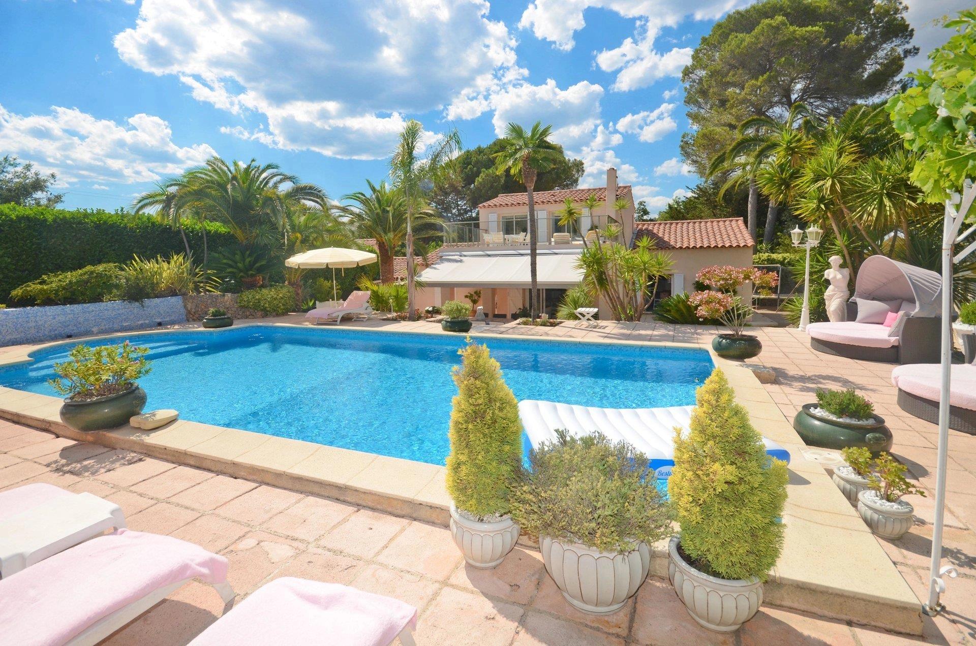 Maison à vendre, 200m², Mougins