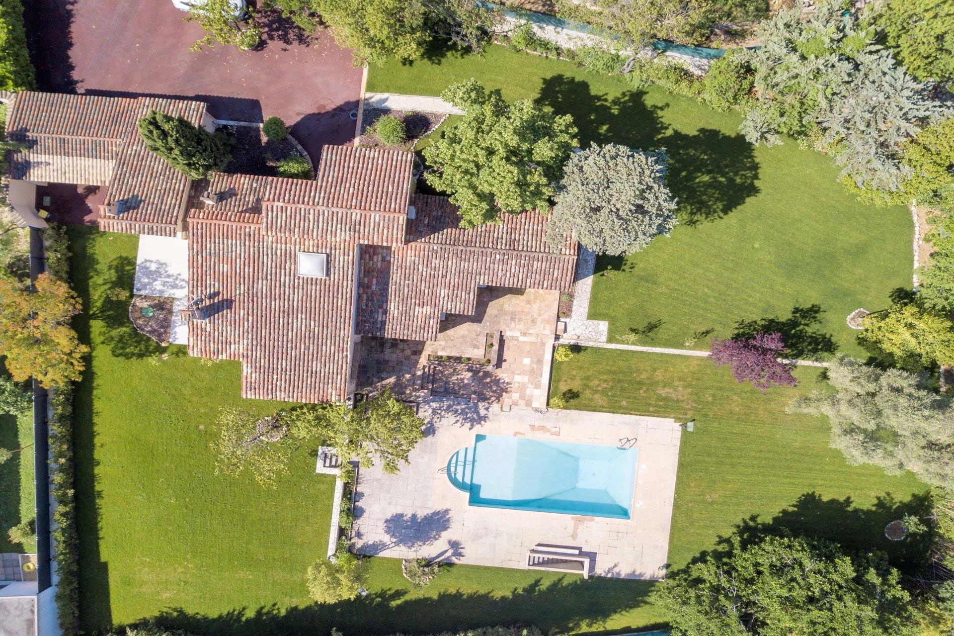Maison à vendre, 175m², Valbonne