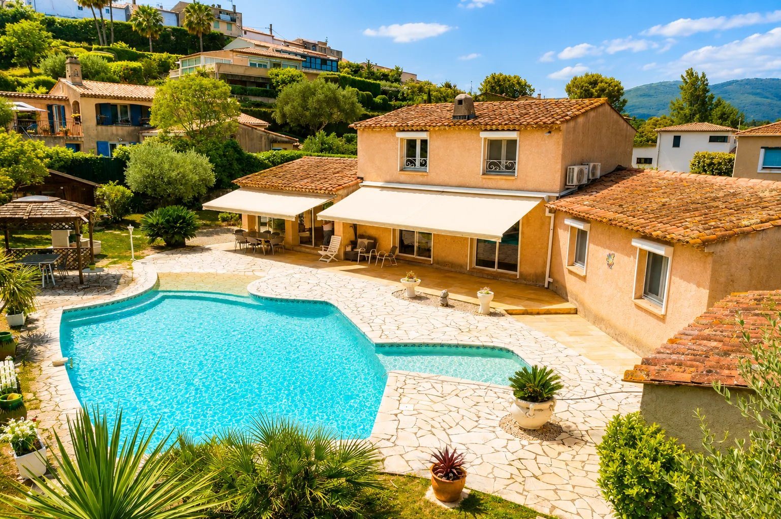 Maison à vendre, 149m², Valbonne