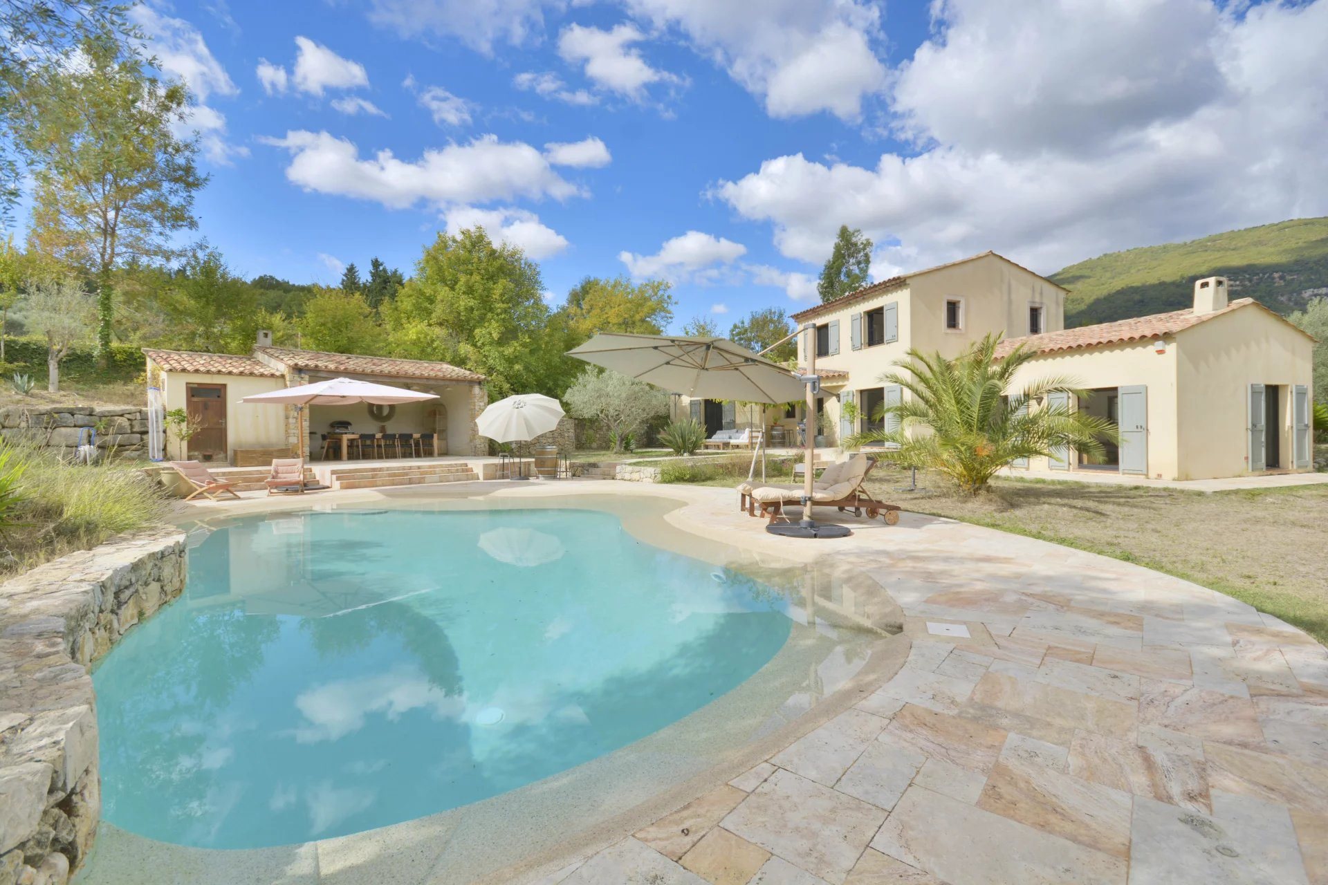 Maison à vendre, 165m², Valbonne