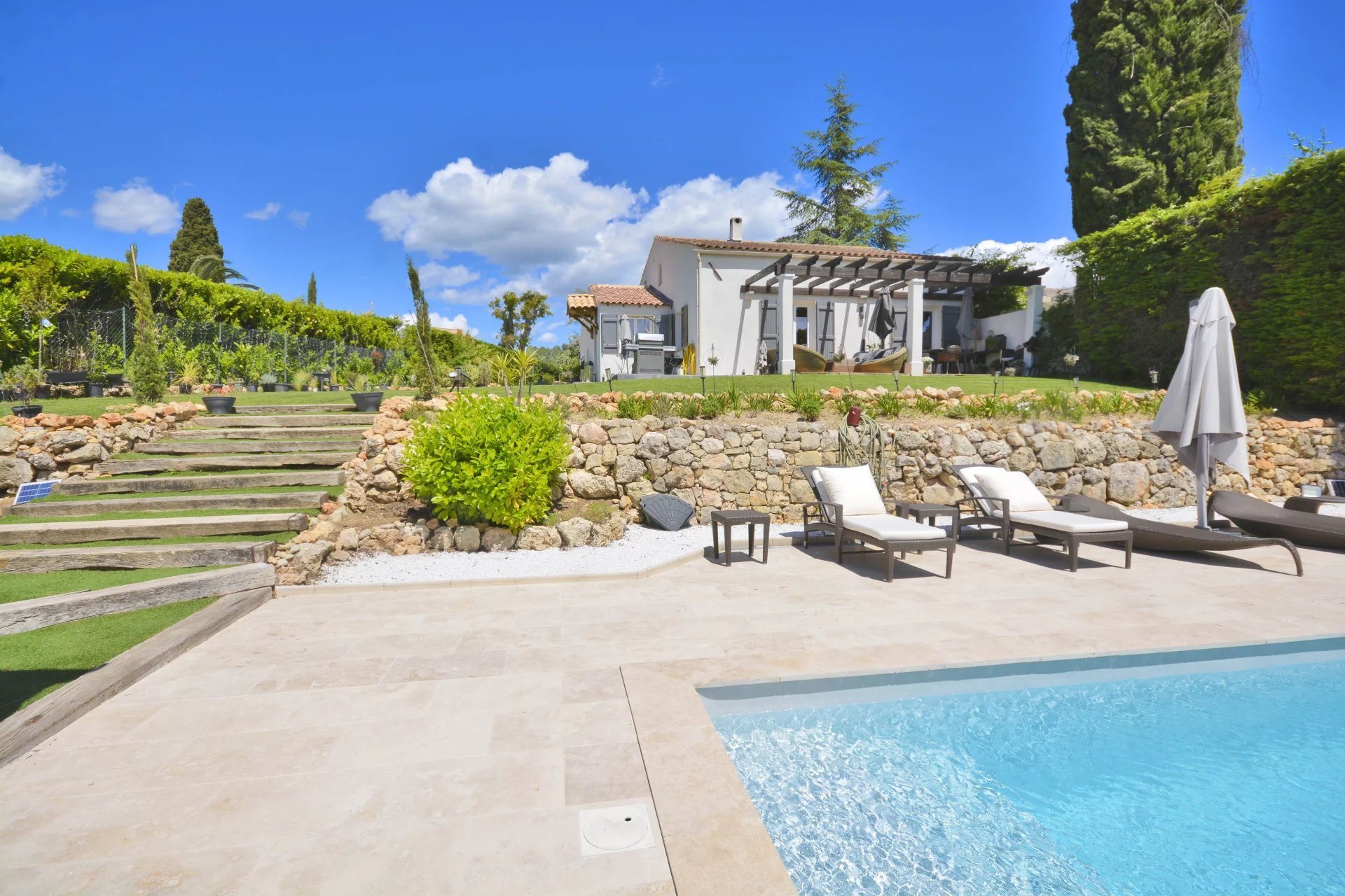 Maison à vendre, 130m², Valbonne