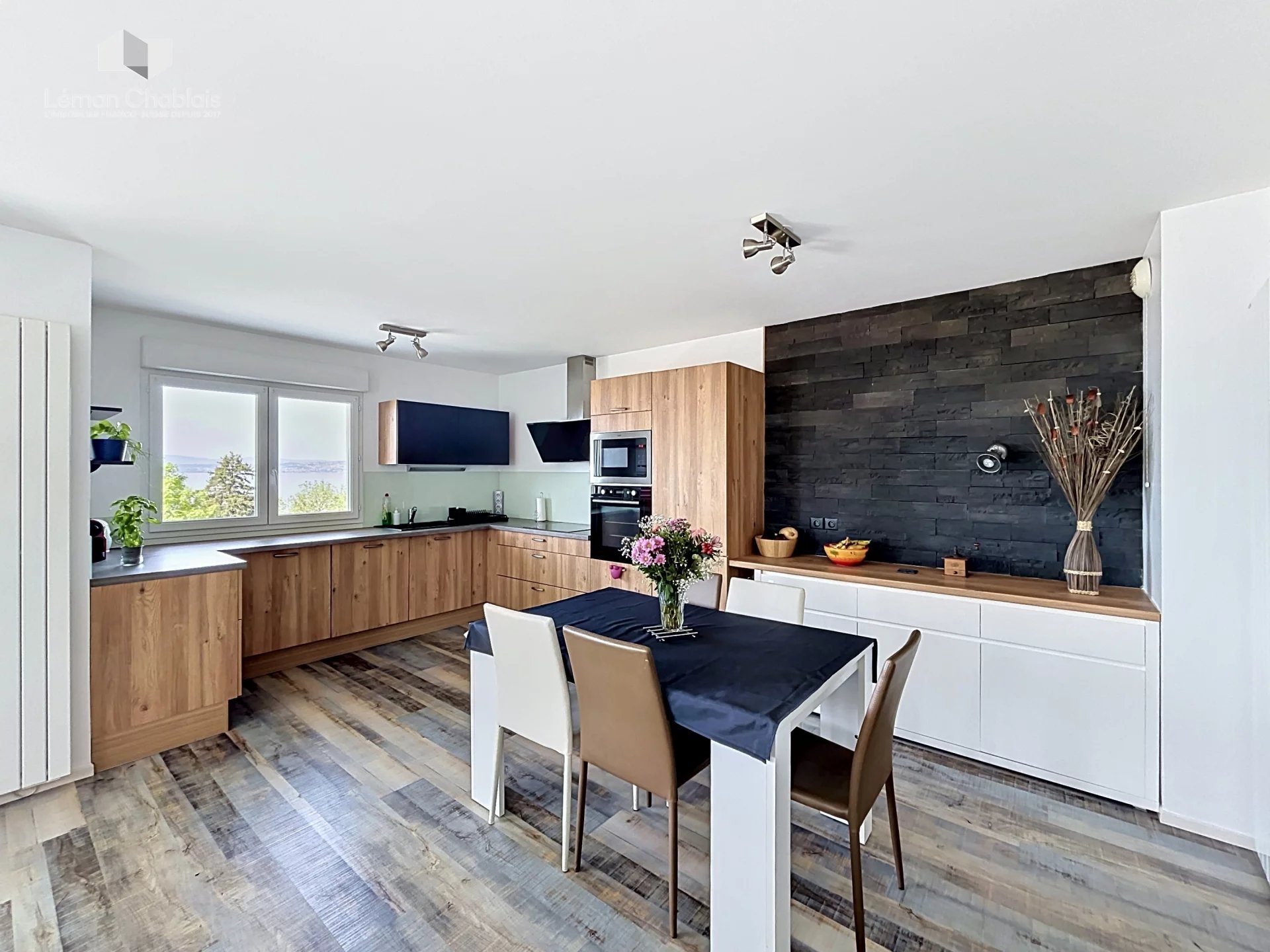 Appartement à vendre, 85m², Évian-les-Bains