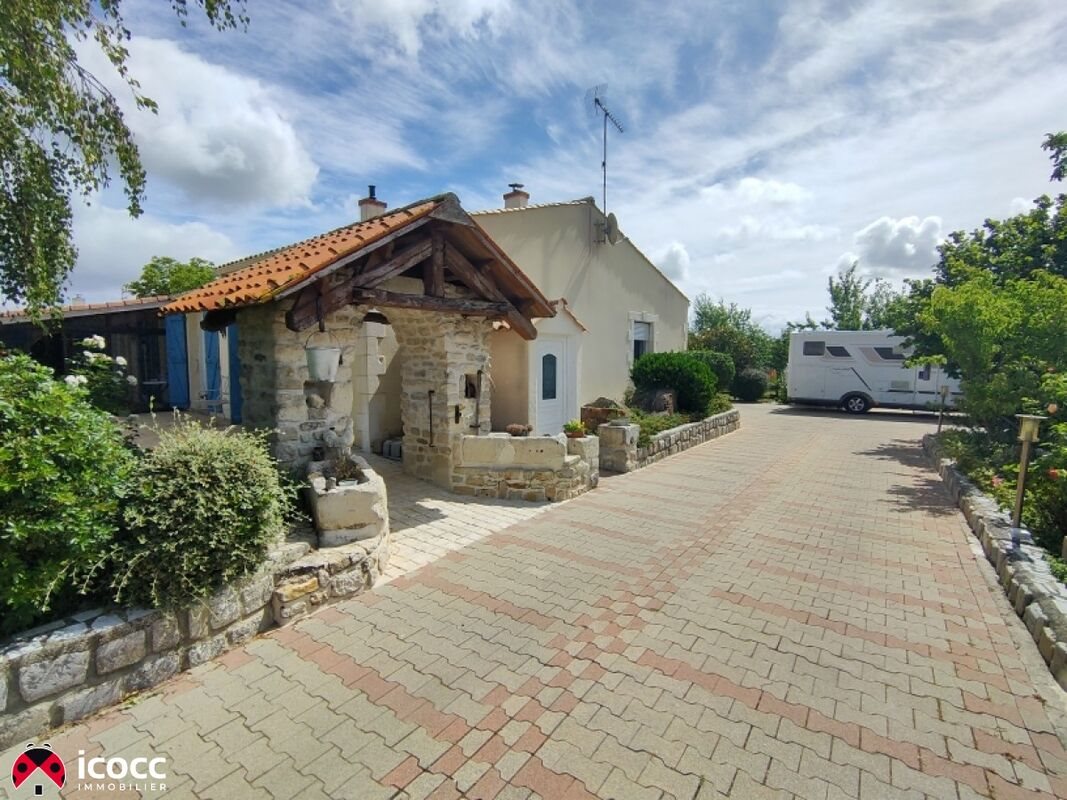 Maison à vendre, 180m², Champagné-les-Marais