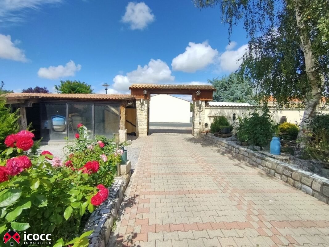 Maison à vendre, 180m², Champagné-les-Marais