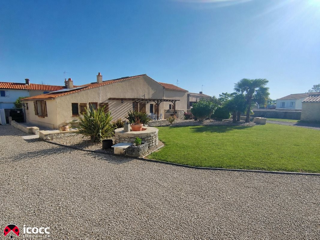 Maison à vendre, 170m², Chasnais