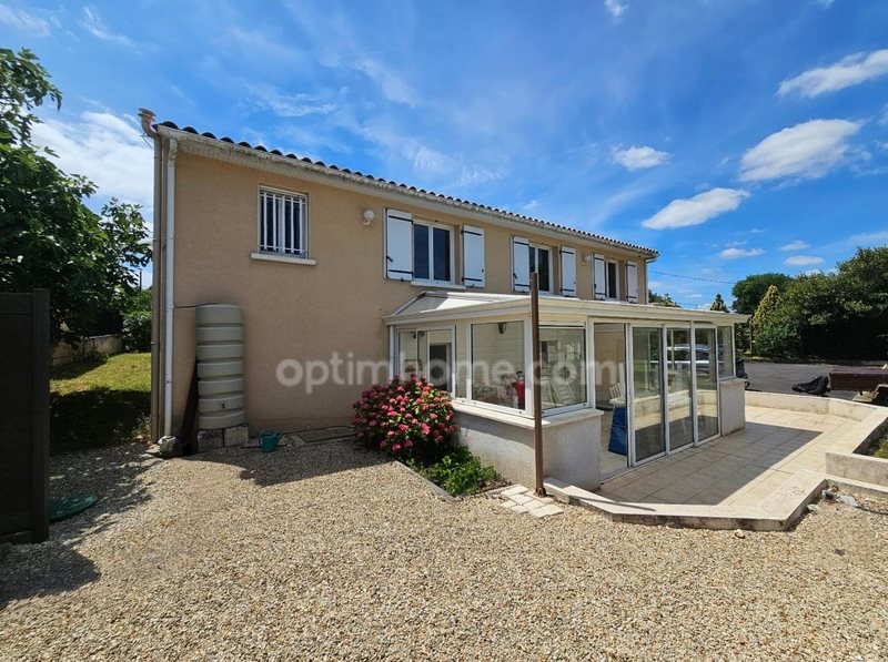 Maison à vendre, 115m², Puymoyen