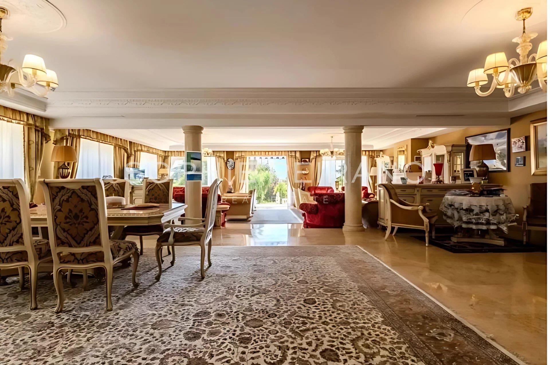 Maison à vendre, 680m², Cannes