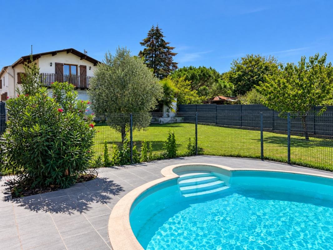 Maison à vendre, 192m², Brizambourg