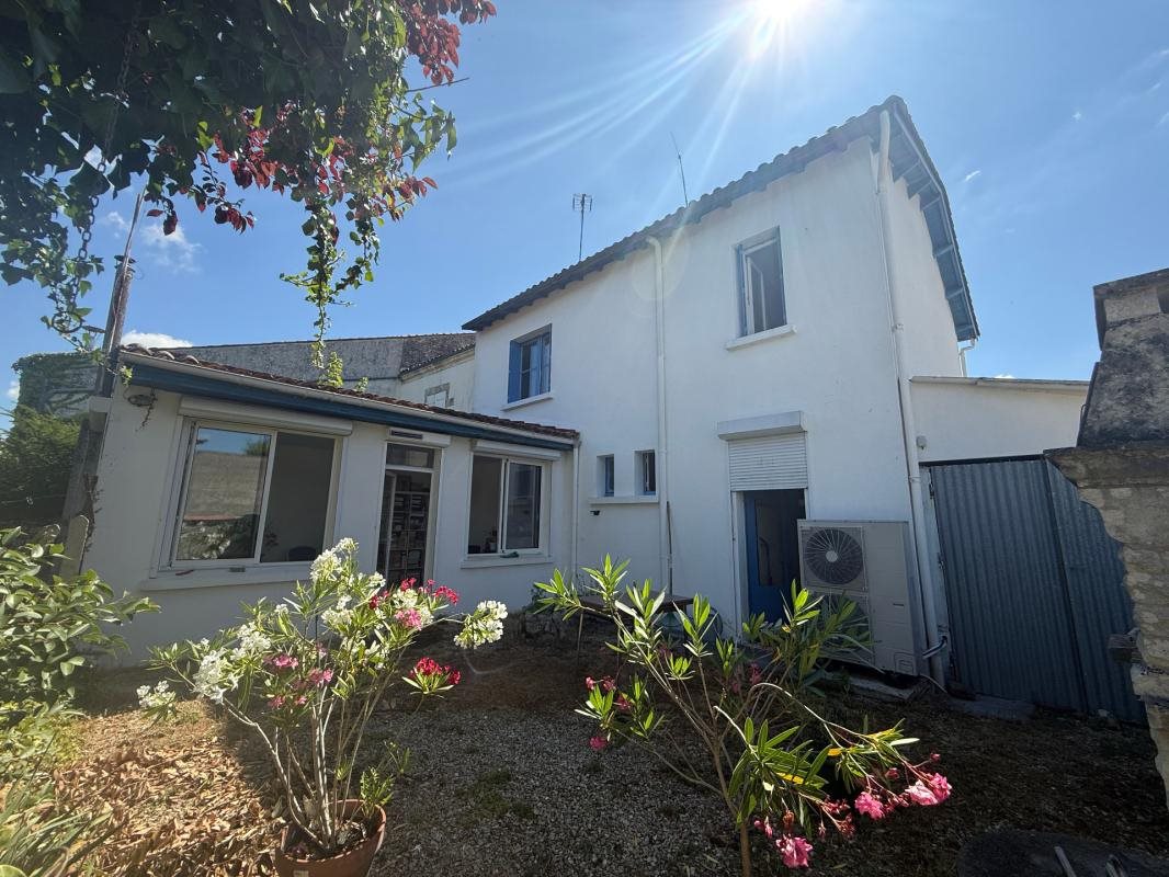 Maison à vendre, 133m², Matha