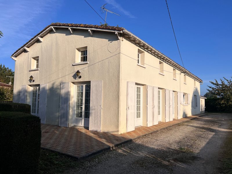 Maison à vendre, 132m², Chérac