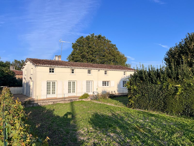 Maison à vendre, 132m², Chérac