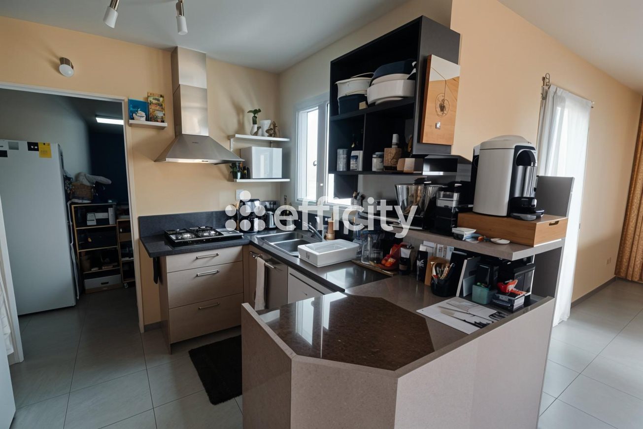 Maison à vendre, 95m², Surgères
