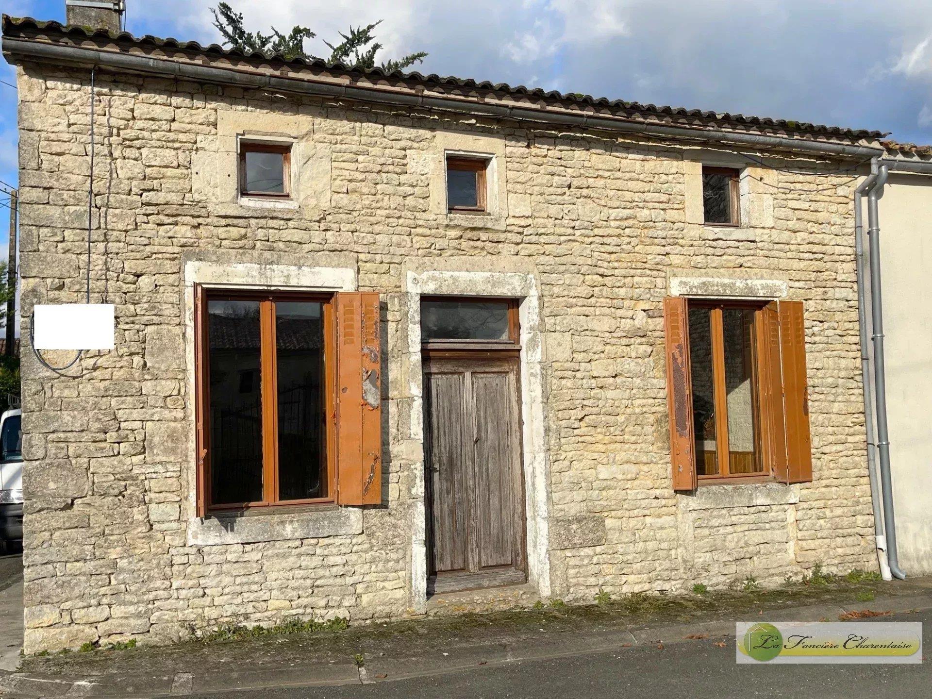 Maison à vendre, 75m², Longré